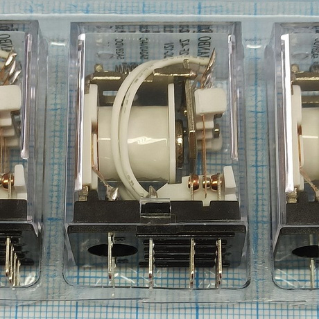 Реле HJQ-22F-24VDC-4Z