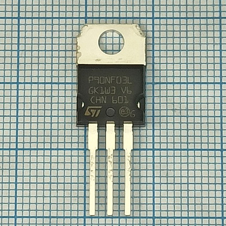 Транзистор STP90NF03L