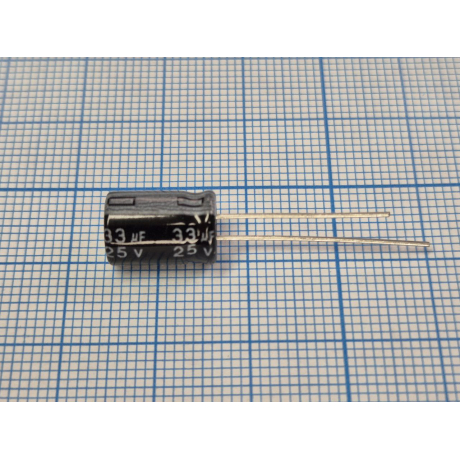 Конденсатор SB025M0033B3F-0811 (25V 33uF /8*11/105°C) /Radial