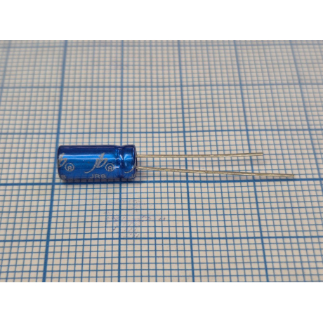 Конденсатор JRB1C101M02000500110000B (ECAP RADIAL 100uF 16V 105C 2000H 5.0x11.0)